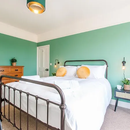 Queen Palm Apartment - Margate - 3 Mins Walk To Beach Exterior photo