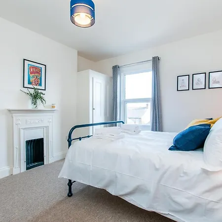 Queen Palm Apartment - Margate - 3 Mins Walk To Beach Exterior photo